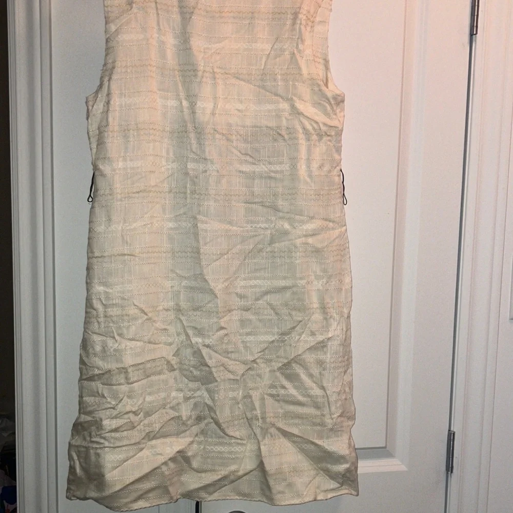 Eve Gravel Elegant Black and Cream Dress - Picture 6 of 12
